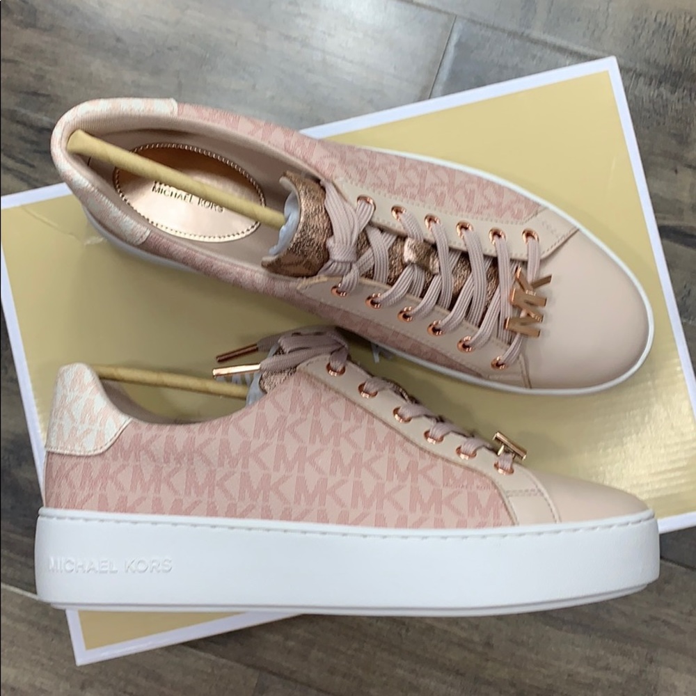 MICHAEL KORS POPPY LACE UP MINI MK LOGO PVC BALLET - Picture 6 of 16